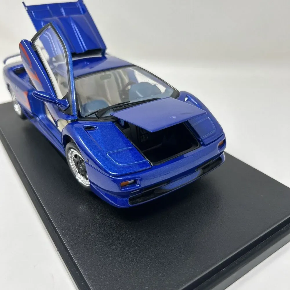 Welly 1/18 Lamborghini Diablo SV Blue Diecast / Missing Driver Door